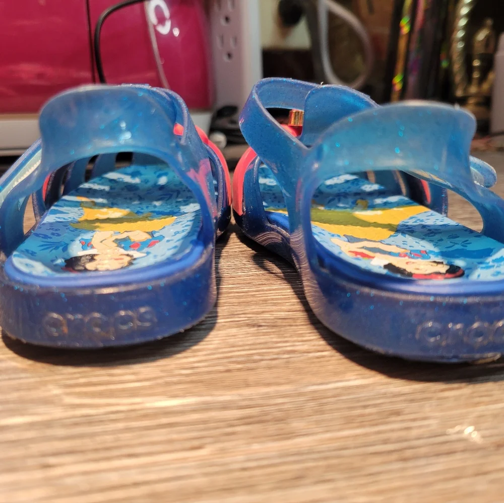 Crocs NWOT Snow White Isabella‎ Sandal W Dust Bag Size 7 Toddler